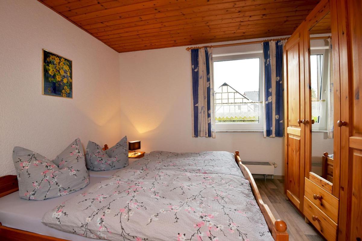 Ferienwohnungen Stuetzel Oberellen Extérieur photo